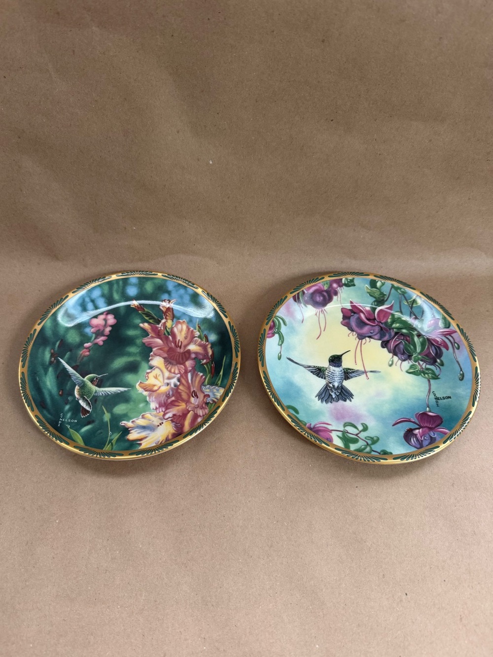 Pickard 1990 Gems of Nature Set of 2 6.5” Decorative Plates - Hummingbirds